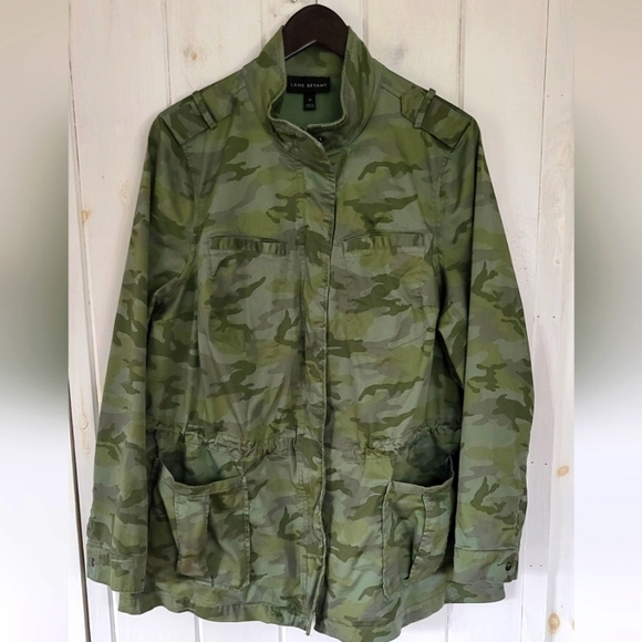 Lane Bryant Ditsy Camo Army Classic Utility Jacket - Picture 5 of 14